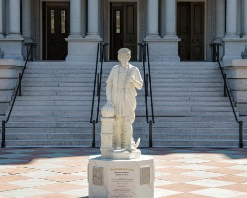 Thumbnail for Protesters dumped a Columbus statue in 2020. Trump installed a replica near the White House